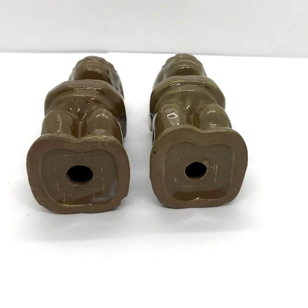 Vintage Trader Vic’s Salt & Pepper Shakers - Picture 3 of 4